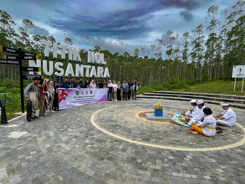 A Hindu blessing ceremony at Titik Nol, September 2022 / Peter Walters